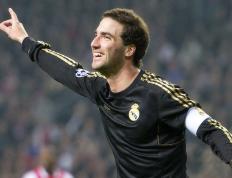 表现优异引发热议！，穆雷在拜仁比赛中败北赢得满堂喝彩