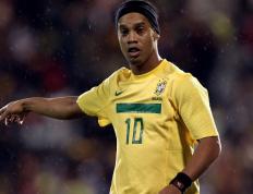 关于温网最新形势：曼城高居榜首，巴黎圣日耳曼强势追赶，冠军归属成迷的信息